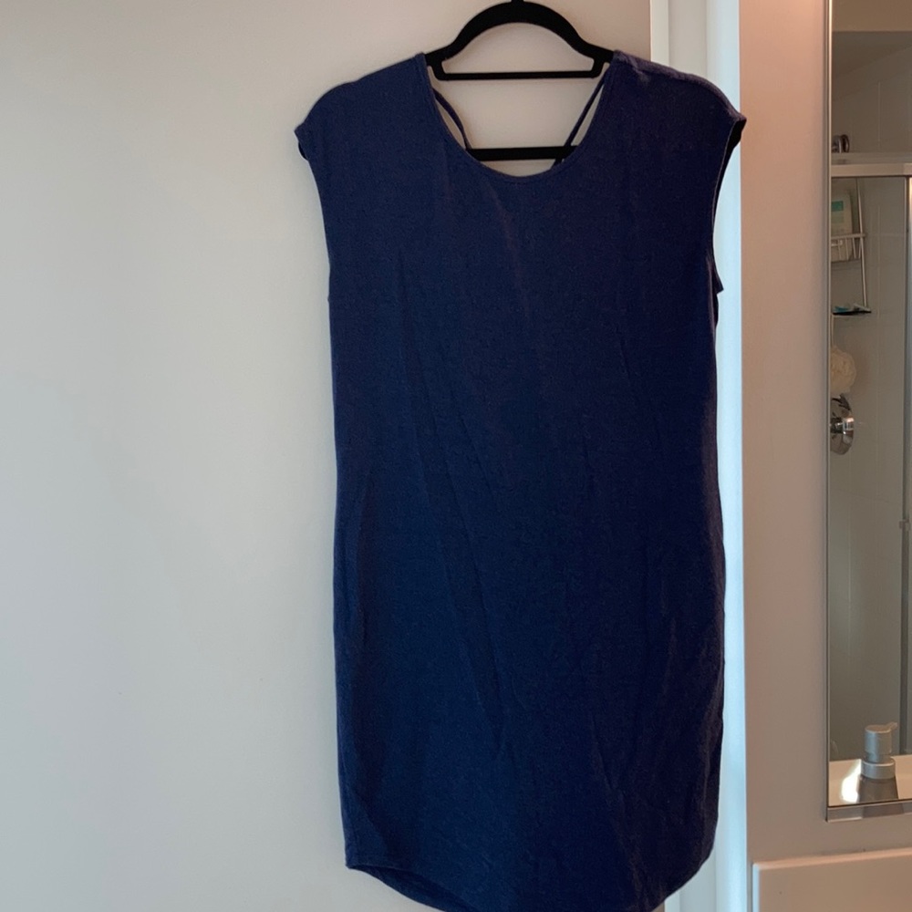 Gaimi dress w/ crisscross back